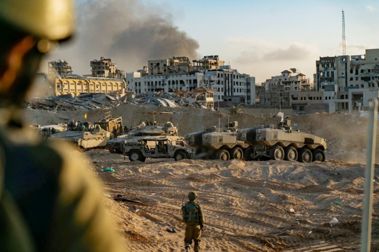 Политика&nbsp;